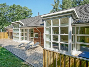 Quaint Holiday Home with Indoor Whirlpool at Hasle Bornholm in Hasle